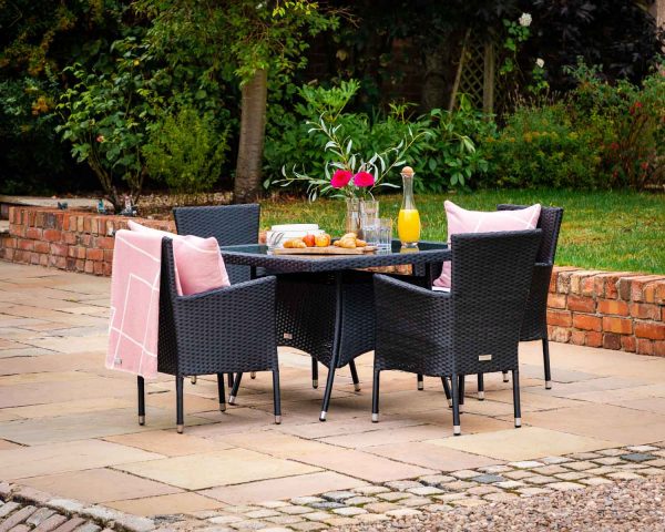 4 Seat Rattan Garden Dining Set With Square Dining Table in Black & White - Cambridge - Rattan Direct